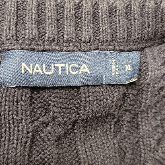 Mens Gift, Warm and Cozy Nautica Men's Navy Sweater Sz. XL - Picture 3 of 8